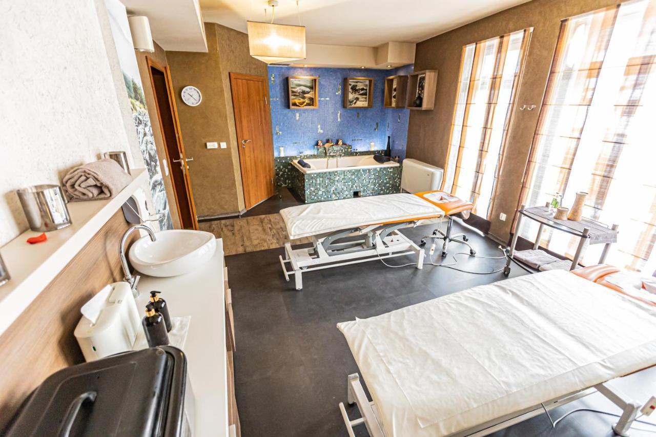 Hotel Olivia Medical Spa Скомельна-Чарна Екстер'єр фото