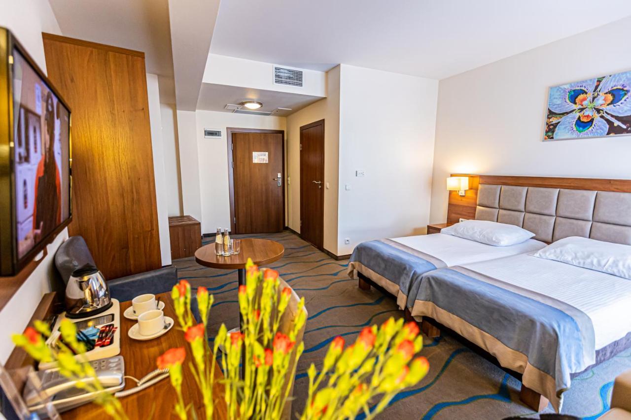 Hotel Olivia Medical Spa Скомельна-Чарна Екстер'єр фото